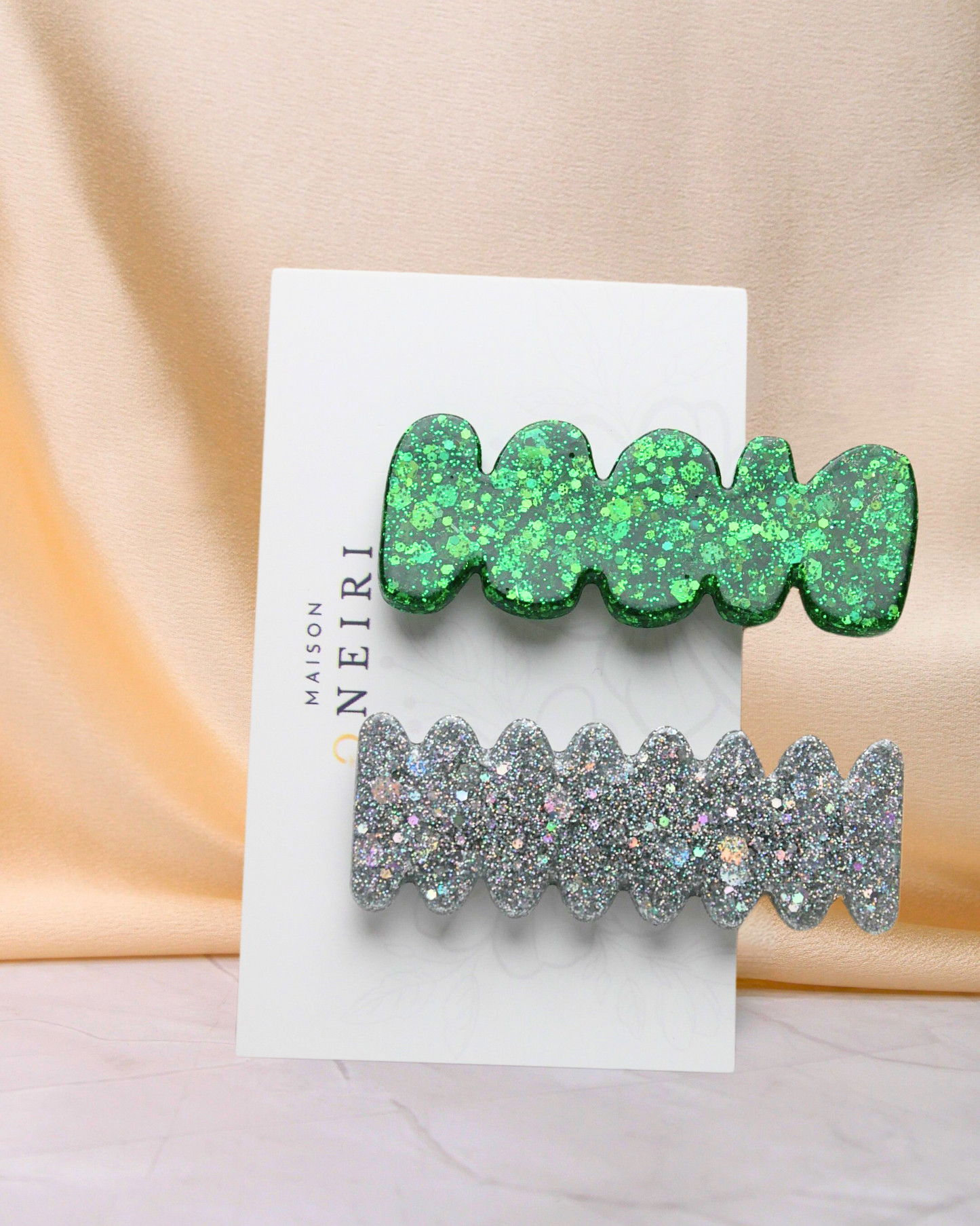 Lots 2 Barrettes paillettes