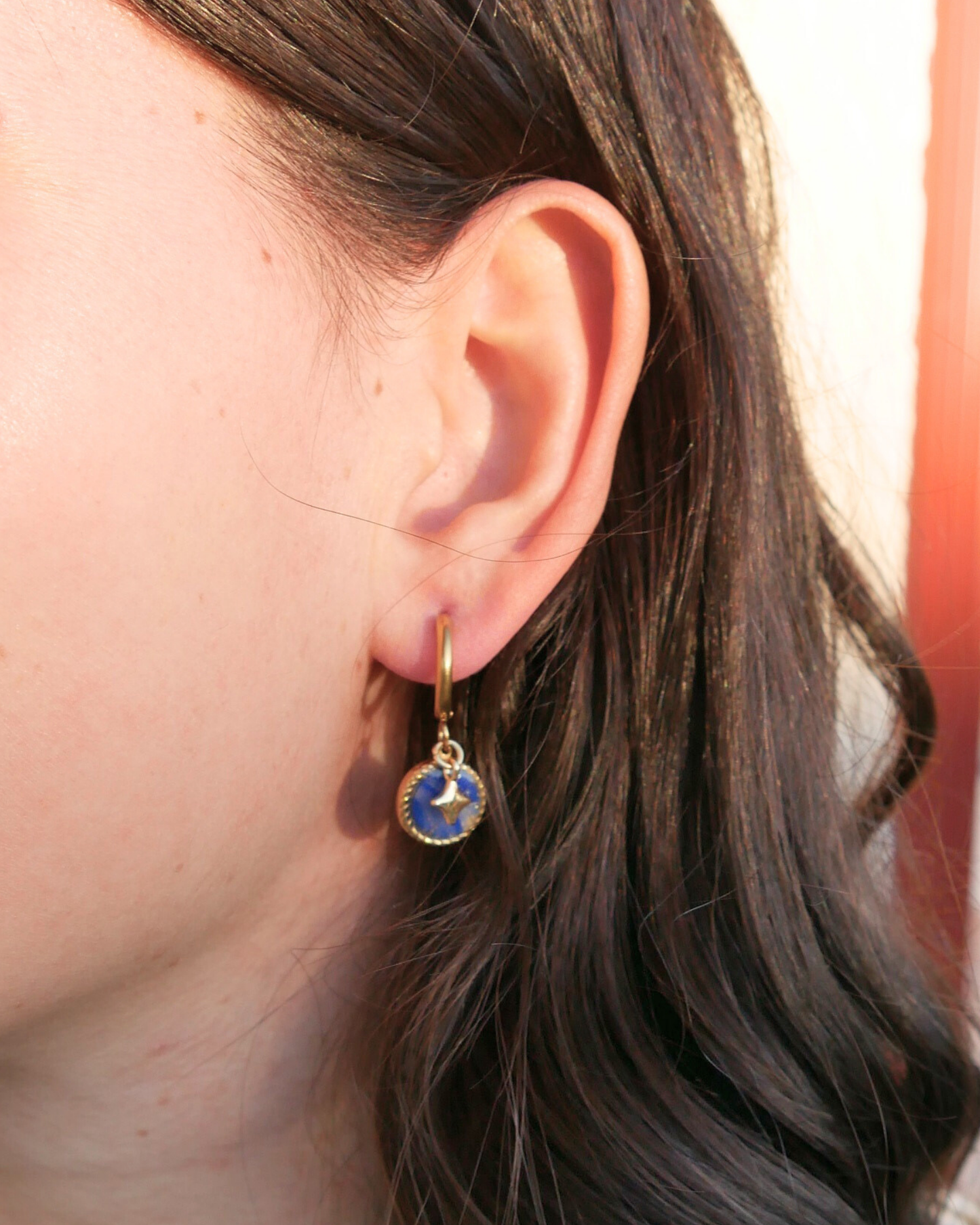 Boucle d'oreille unitaire rond - Bleu électrique