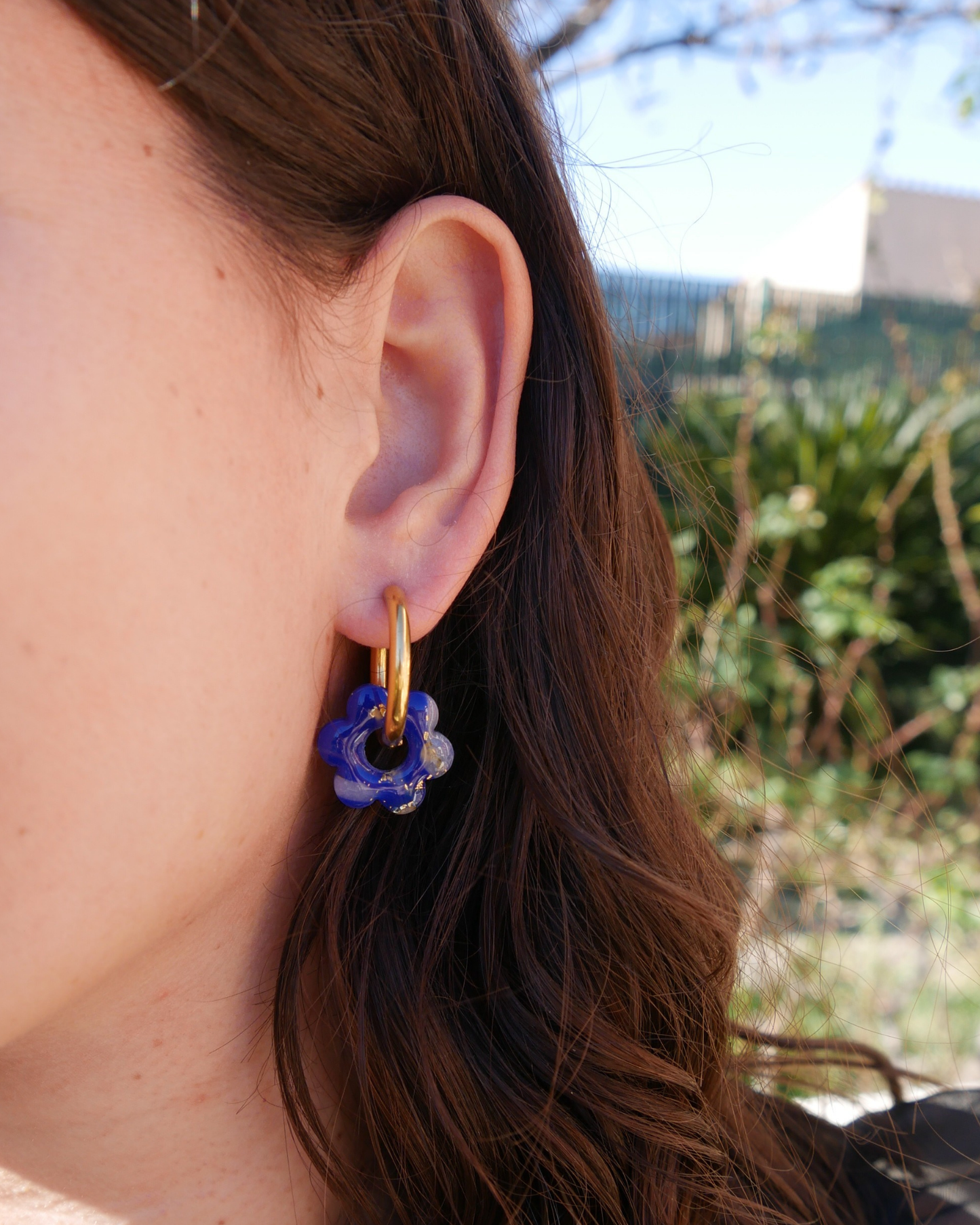 Créoles fleurs - Bleu électrique