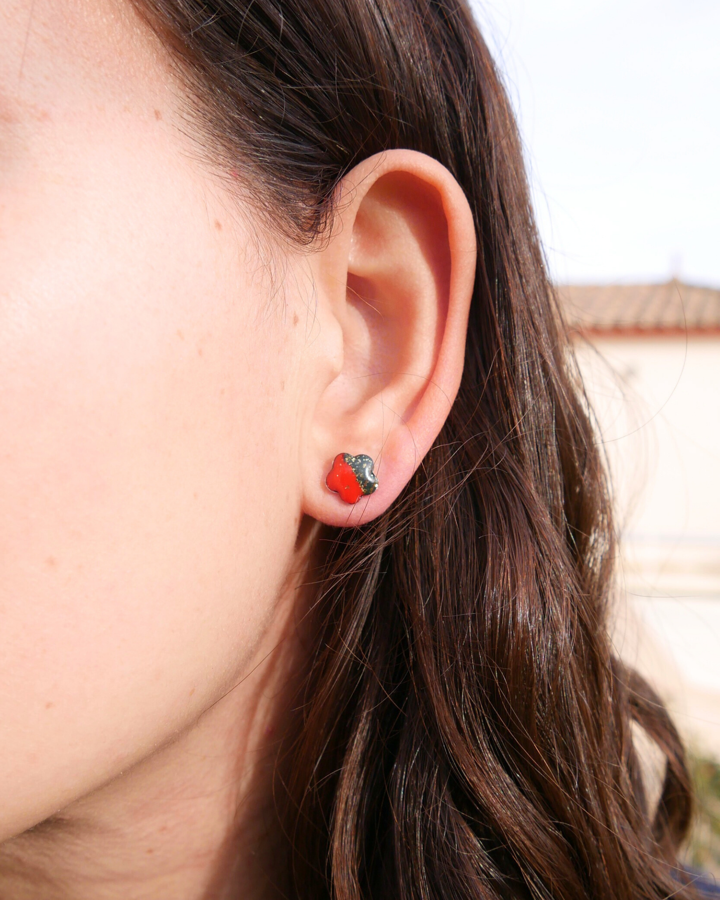 Boucles d'oreilles puces fleurs - Rouge & vert foncé