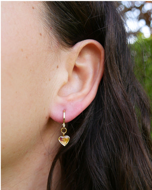 Boucle d'oreille unitaire petit coeur - Marron & doré