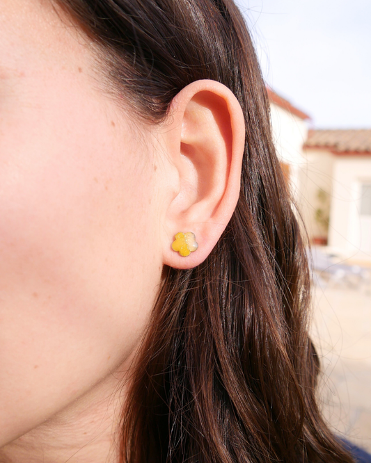 Boucles d'oreilles puces fleurs - Jaune
