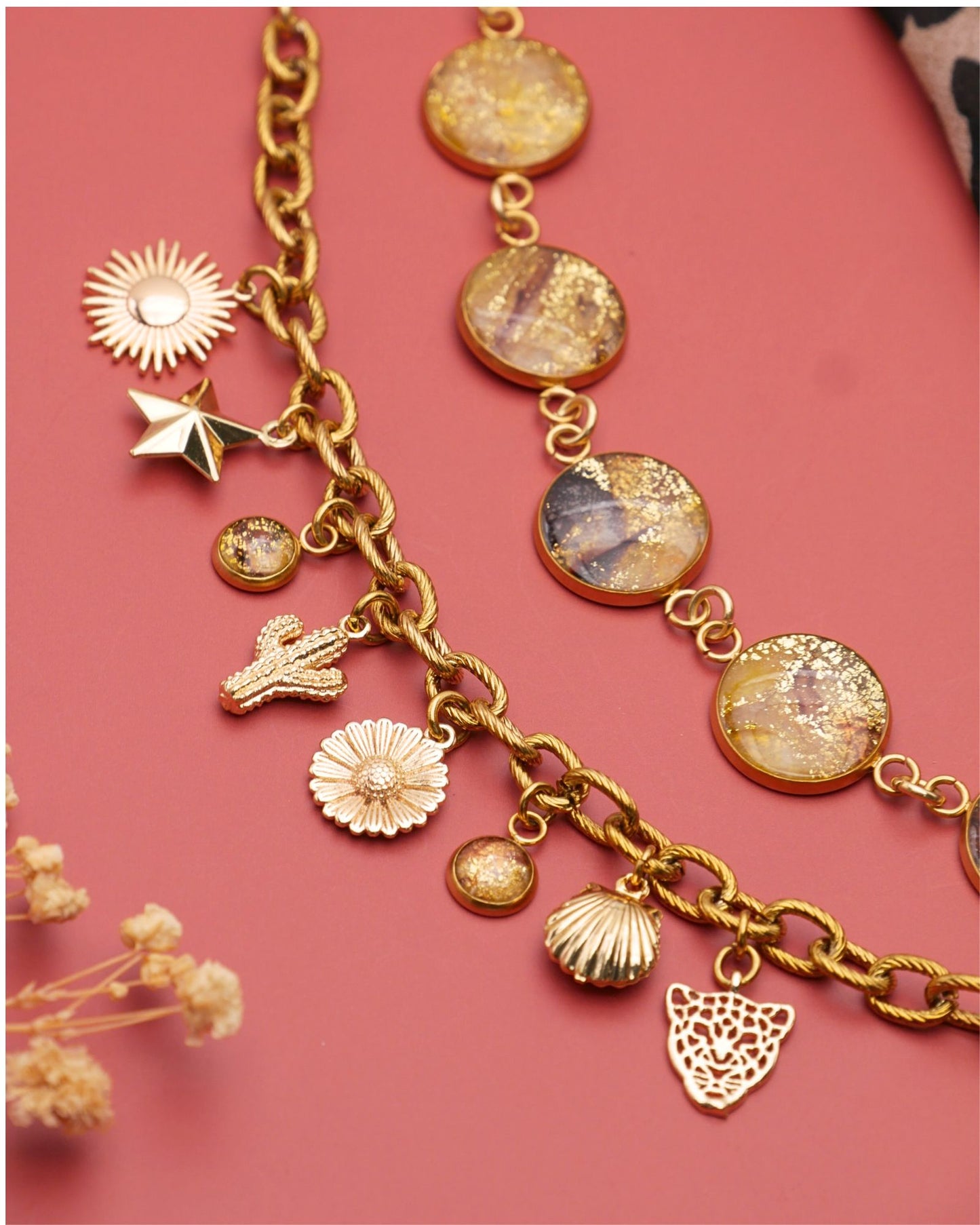 Bracelet à breloques - Marron & doré