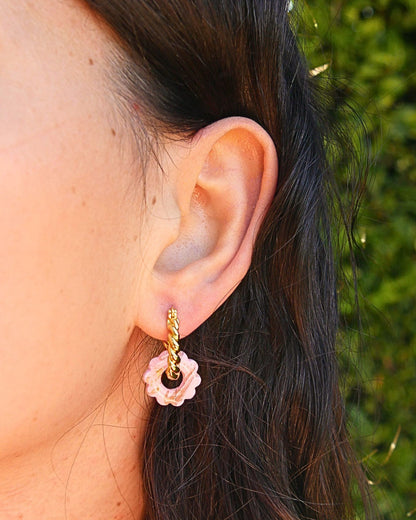Créoles petites fleurs - Rose clair