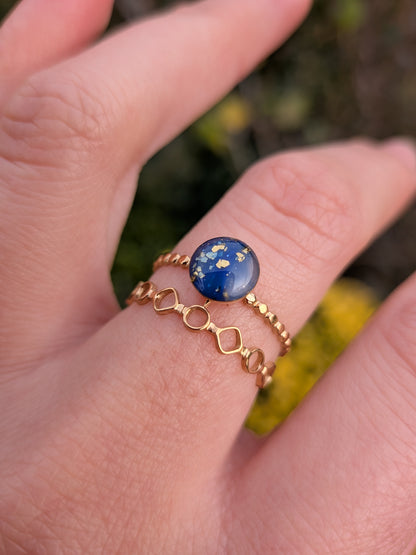 Bague bleue fonce faite main en France