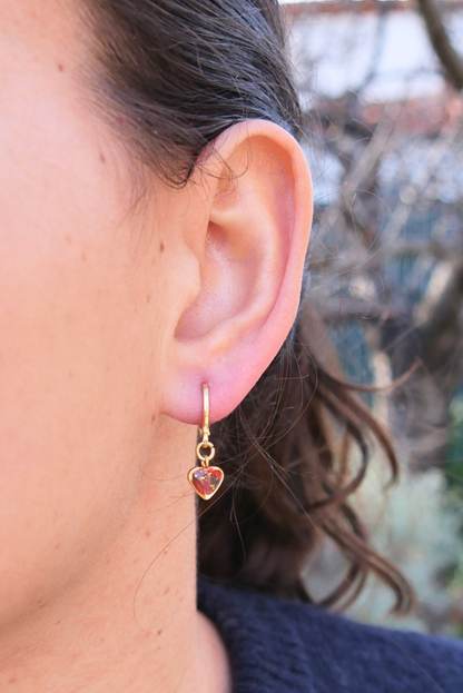 Boucle d'oreille unitaire petit coeur - Rouge & vert foncé