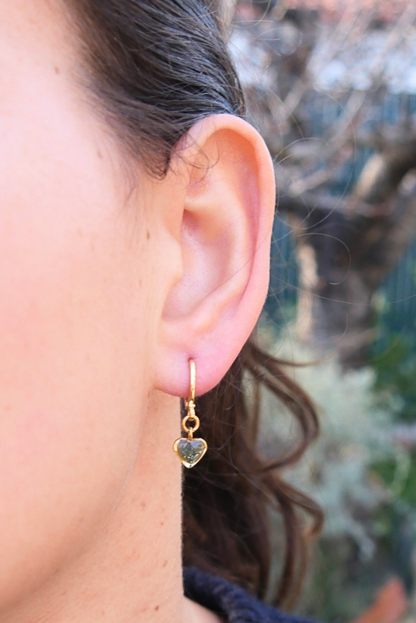 Boucle d'oreille unitaire petit coeur - Vert foncé
